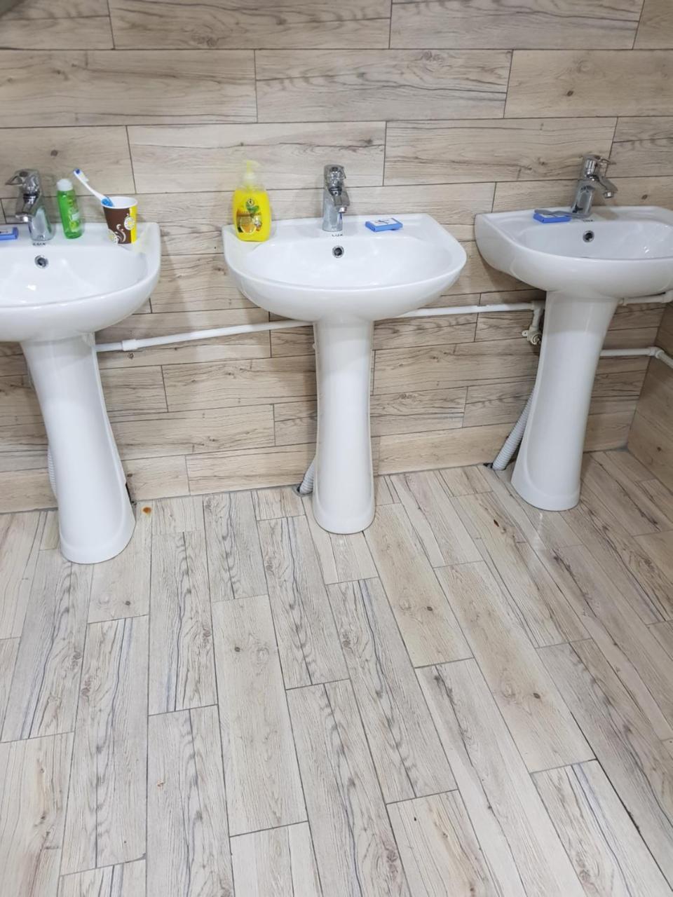 Blossom Hostel Updated ! Обновлено !!! City Center! Perfect Order!!! Snow-White Bed Linen!!! Идеальный Порядок!!! Белоснежное Постельное Белье!!! Центр Города !!! Tiflis Exterior foto