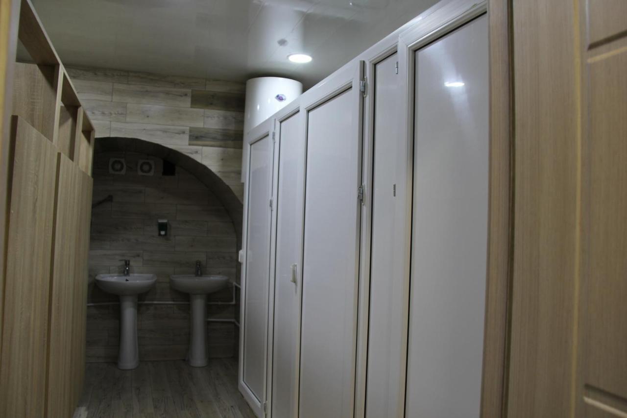 Blossom Hostel Updated ! Обновлено !!! City Center! Perfect Order!!! Snow-White Bed Linen!!! Идеальный Порядок!!! Белоснежное Постельное Белье!!! Центр Города !!! Tiflis Exterior foto