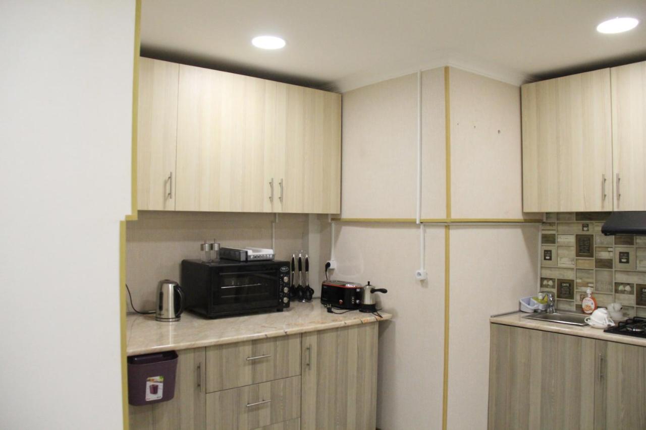 Blossom Hostel Updated ! Обновлено !!! City Center! Perfect Order!!! Snow-White Bed Linen!!! Идеальный Порядок!!! Белоснежное Постельное Белье!!! Центр Города !!! Tiflis Exterior foto